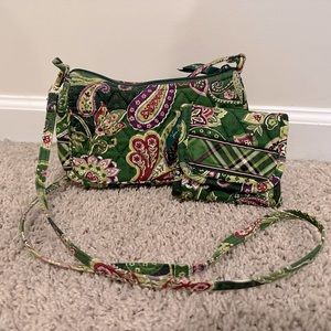 Vera Bradley RETIRED Chelsea Green Paisley Crossbody Purse w/Wallet